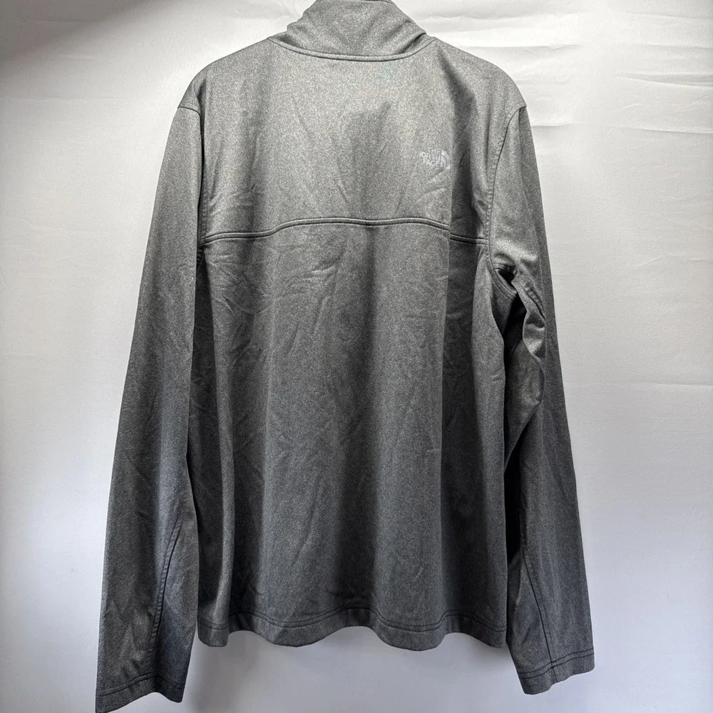 North Face Men's 1/4 Zip Shirt Size Large Gray‎ Silver Logo Long Sleeve Pullover